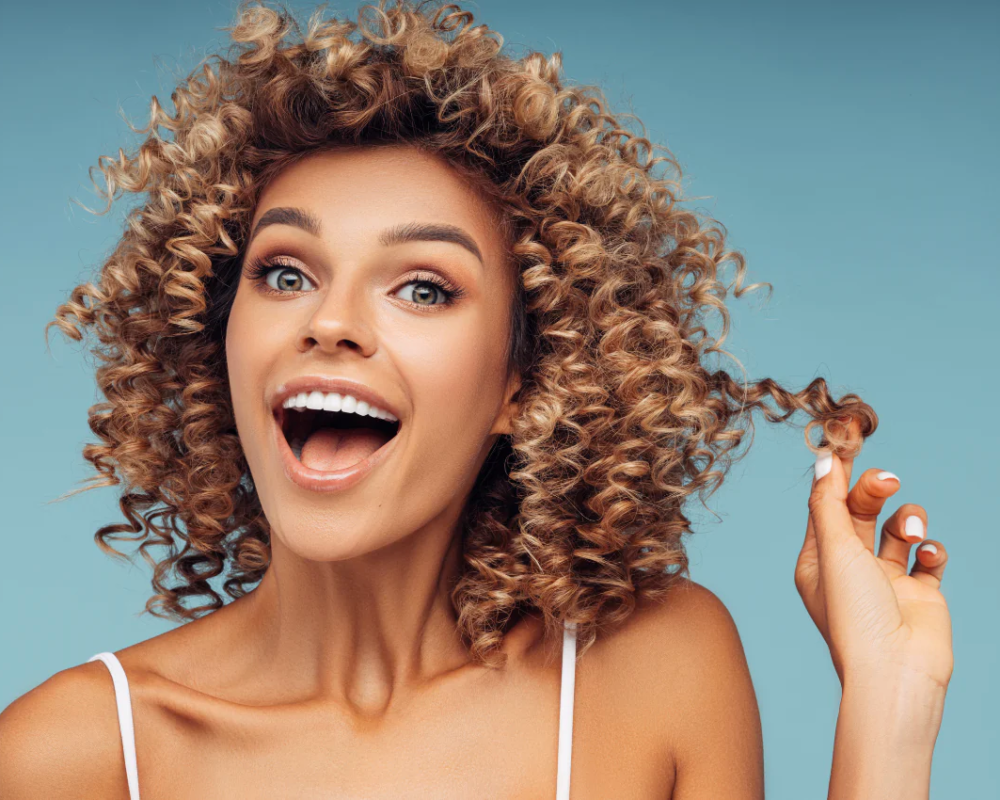 DETERMINING YOUR CURLY HAIR TYPE: 3A TO 4C HAIR
